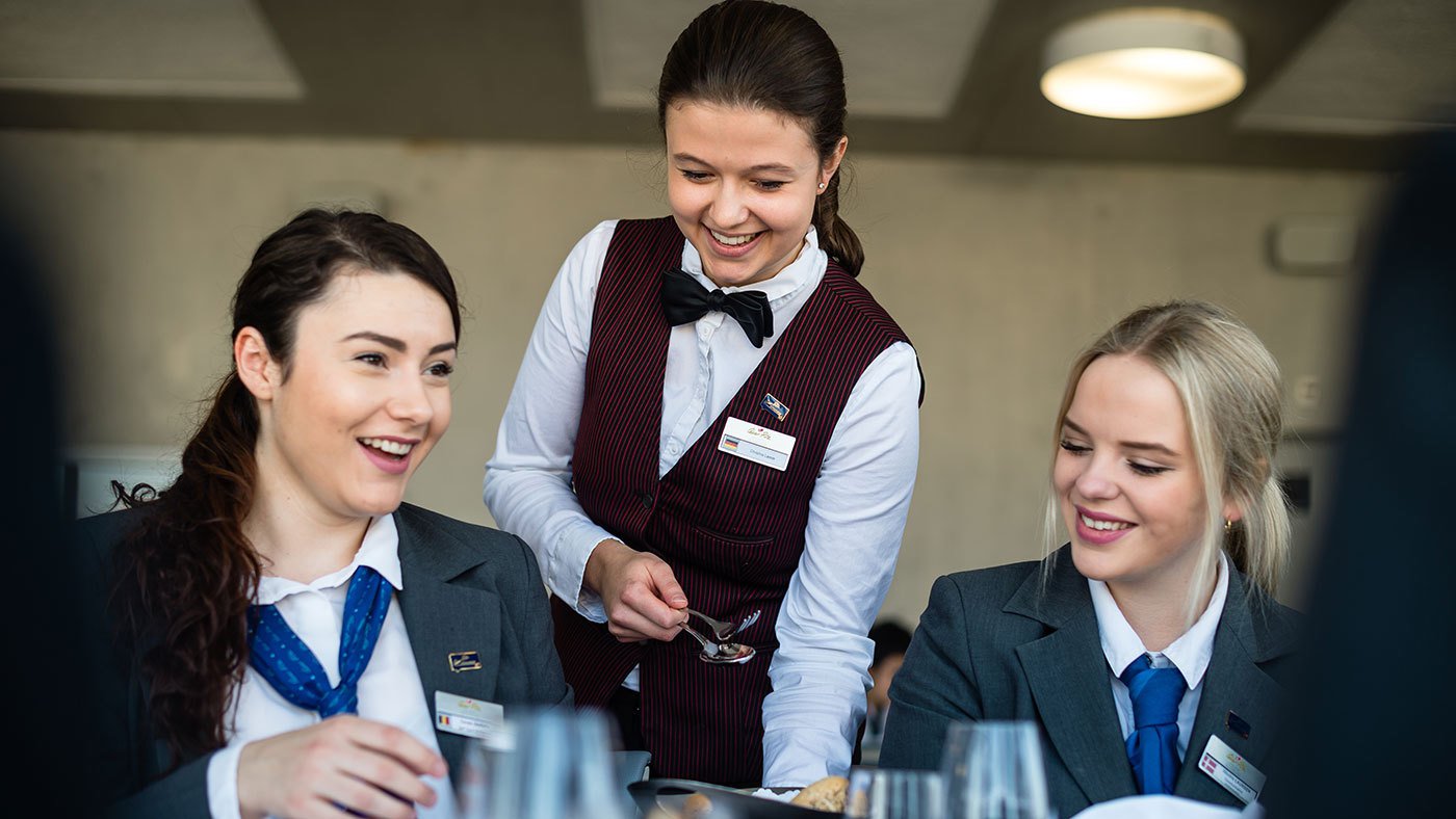 Hospitality Careers in Hotel Management Industry afeter Finish the Course